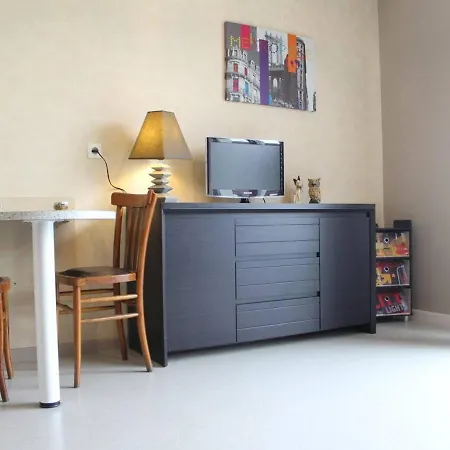 Apartament Cosy Aux Minimes Avec Balcon, Parking Et Lave-linge - Fr-1-246-48