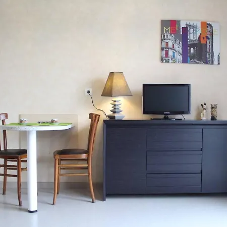 Apartament Cosy Aux Minimes Avec Balcon, Parking Et Lave-linge - Fr-1-246-48 *